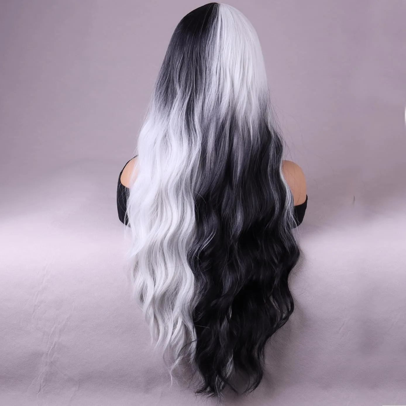 BERON Black and Silver Wigs Long Wavy Wig for Women Natural Curly Ombre Color Heat Resistant Synthetic Hair Wigs for Cosplay Party Daily or Use
