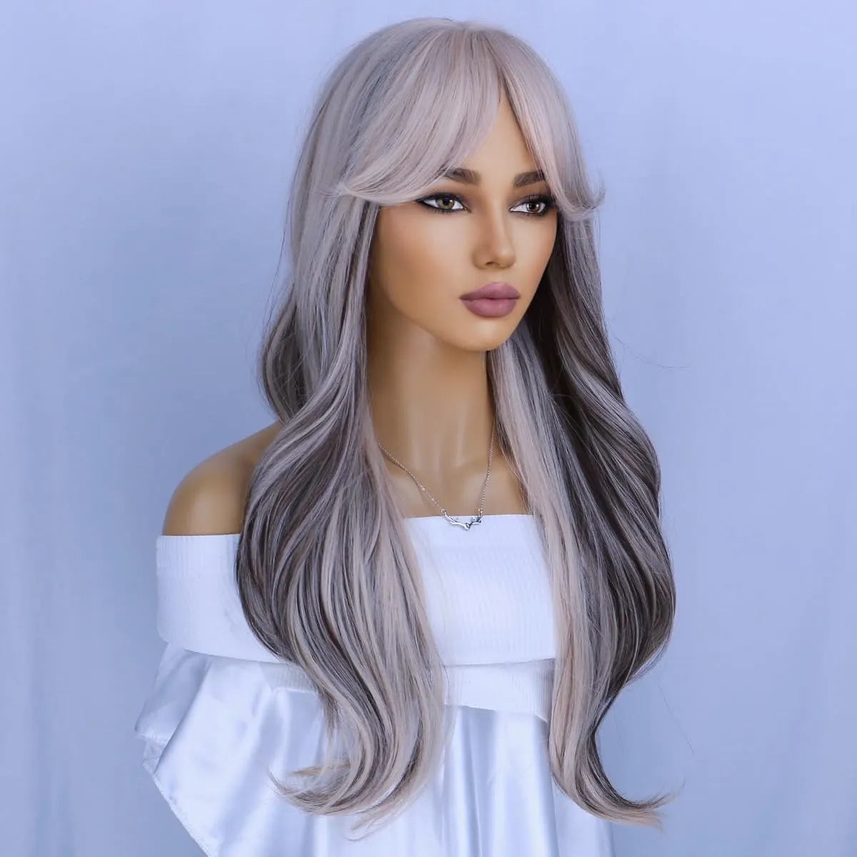 Blonde Mixed Brown Wigs With Bangs Long Curly Wavy Hair Wig for Women With Bangs Blonde Wig Heat Resistant Synthetic Hair Wigs for Daily Use Cosplay Wig With wig Cap