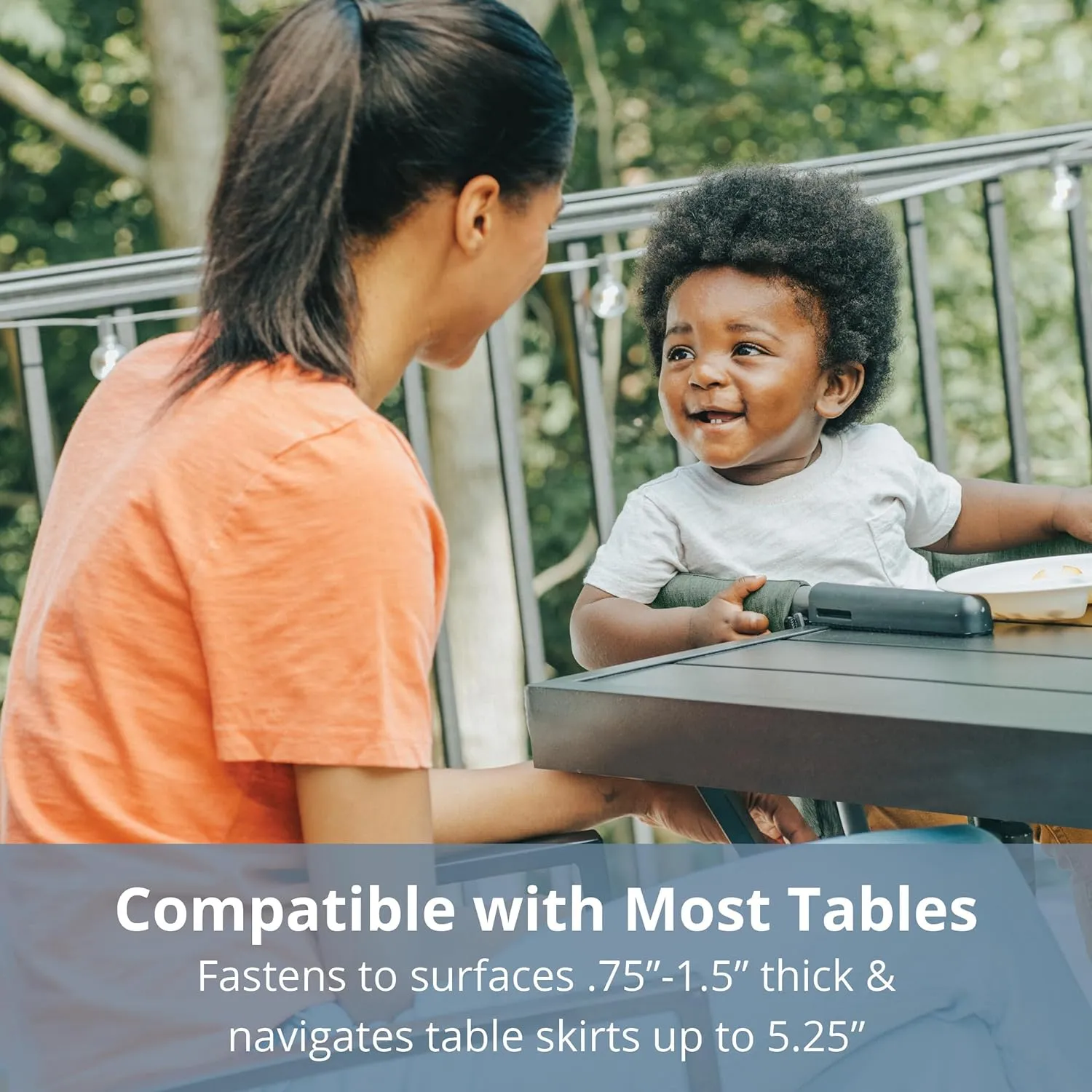 Chicco FastLock Hook-On High Chair, Portable High Chair for Babies and Toddlers, Sets up in Seconds | Moss/Green