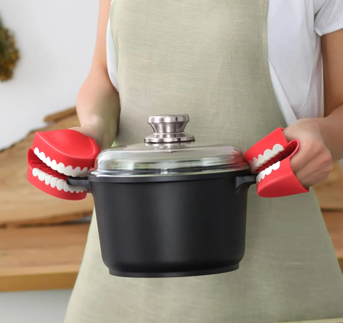 Chomp Pot Holders