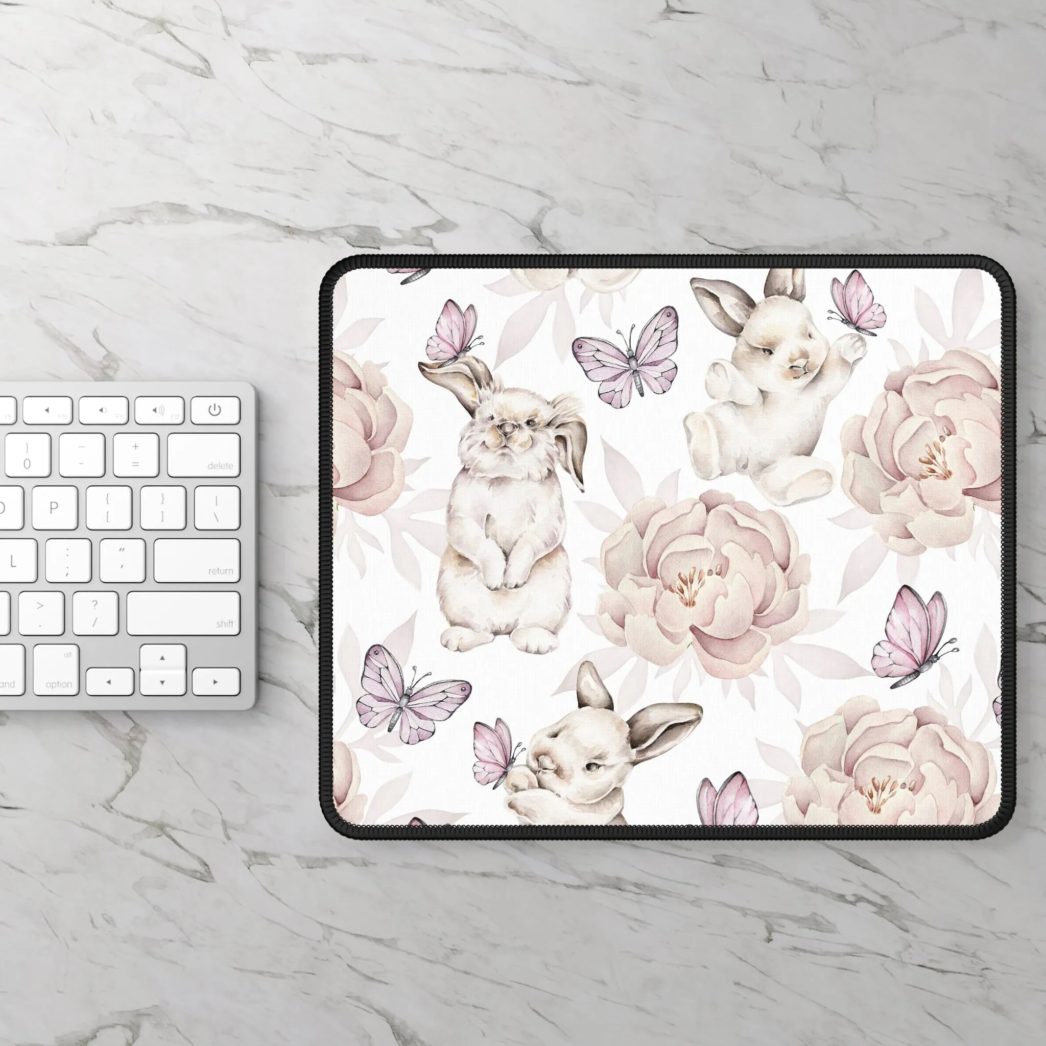 Cute Floral Bunny Gaming Mouse Pad - Perfect for Gamers and Bunny Lovers