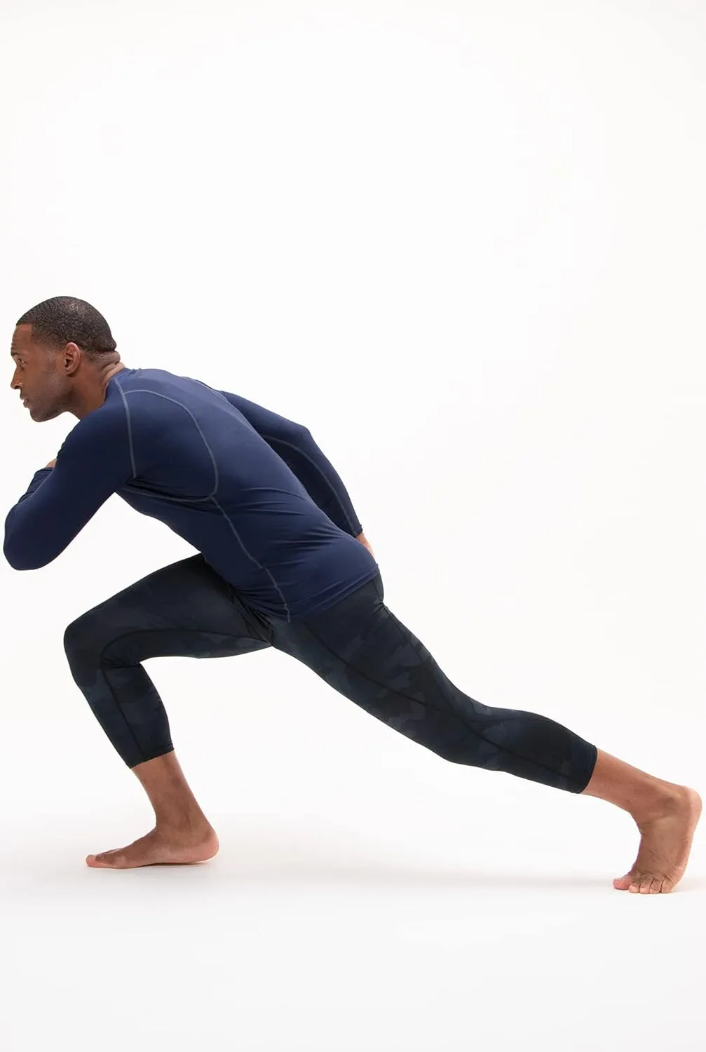 DEVOPS 2 Pack Men's 3/4 Compression Pants Athletic Leggings with Pocket