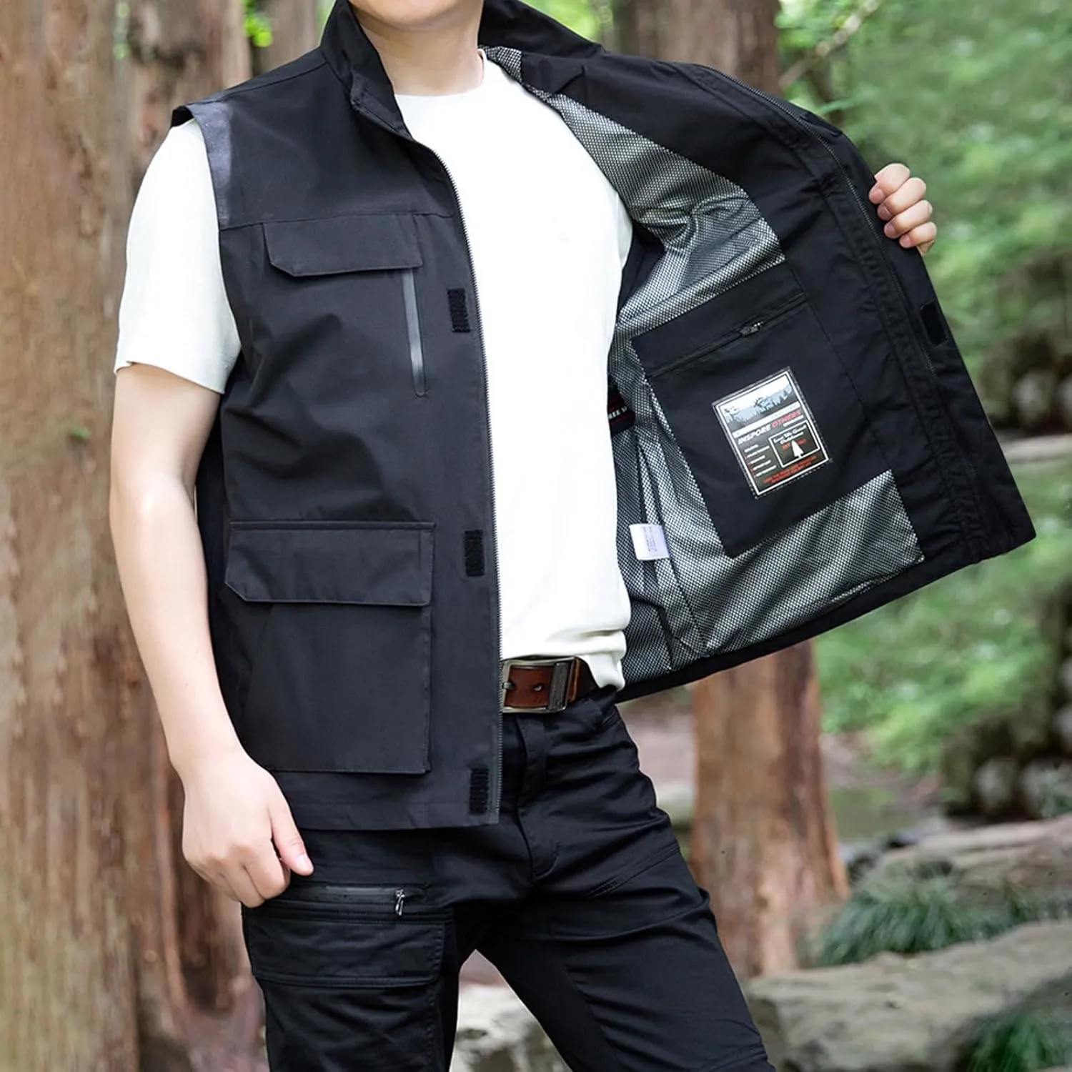Dgoopd Lightweight Vest for Men Sleeveless Quick Dry Summer Outdoor Utility Work Hiking Jacket Vests with Multi Pockets