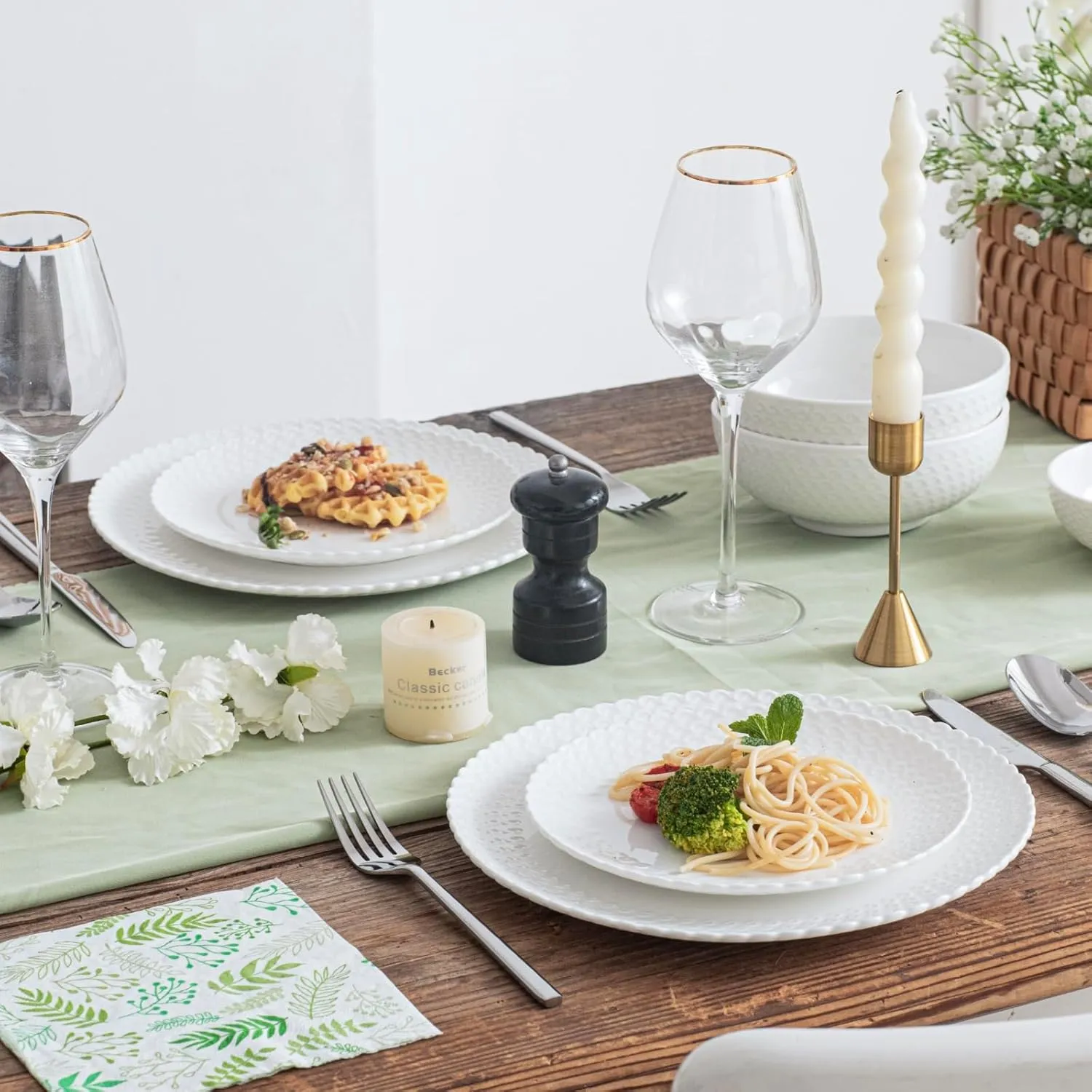 Dinnerware Set, 24 Piece Plates and Bowls, Porcelain Dinner Set for 6, Modern Dish Sofia Collection
