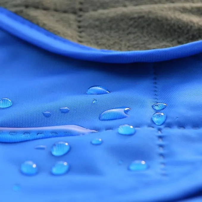 DOWN UNDER OUTDOORS Large Waterproof Windproof Extra Thick 350 GSM Quilted Fleece Stadium Blanket, Camping Picnic Outdoor & Beach, Machine Washable 82 x 55
