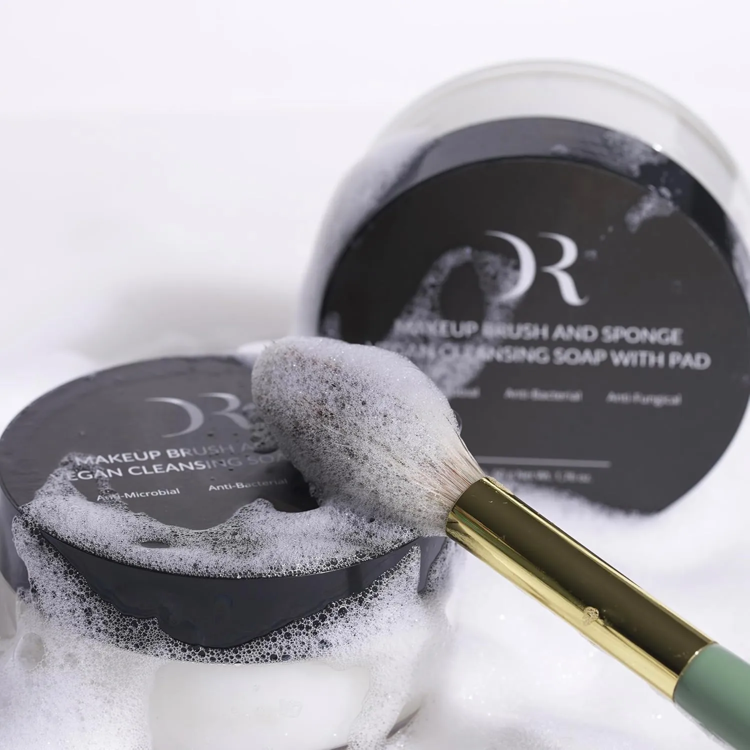 DR ANTIBACTERIAL VEGAN MAKEUP BRUSH CLEANSING SOAP. SOAP FOR MAKEUP BRUSHES. MAKEUP BRUSH CLEANSER. BRUSH SOAP. TEA TREE MAKEUP BRUSH SOAP. SOAP FOR BRUSHES WITH TEA TREE.