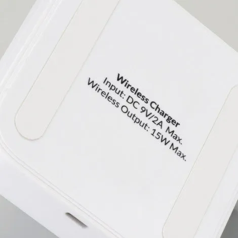 Flex Wireless Fast Charging Stand - 124858