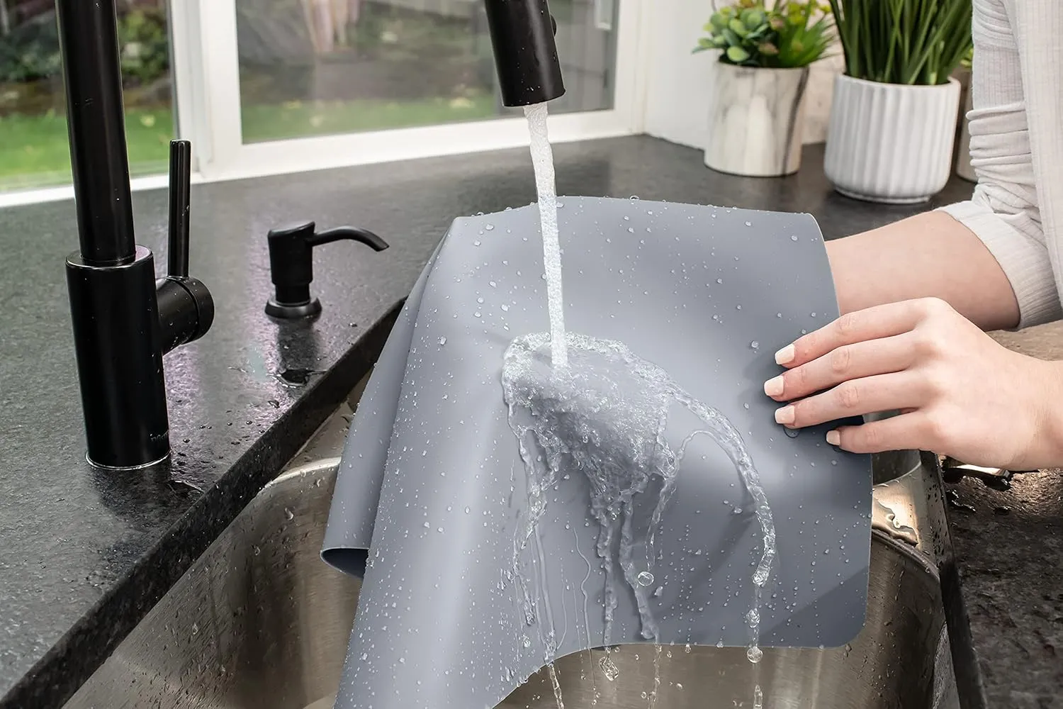 GASARÉ, Set of 2, Extra Large, Thick, Silicone Mats for Kitchen Counter, Heat Resistant Mats, Countertop Protector, Non-Slip, Easy to Clean, 25 x 17 Inches x 1.4mm, Gray