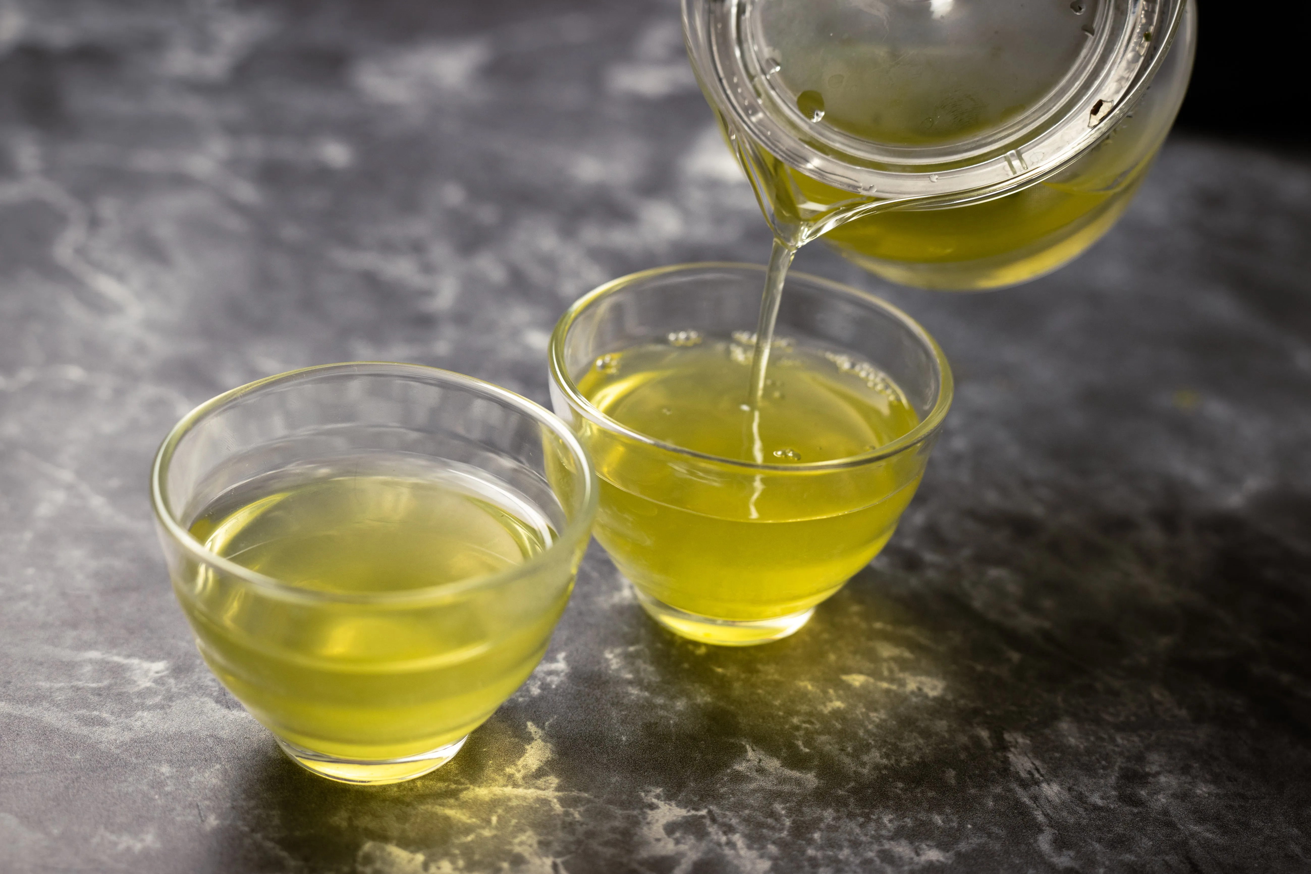 Glass Yunomi (Set of Two)