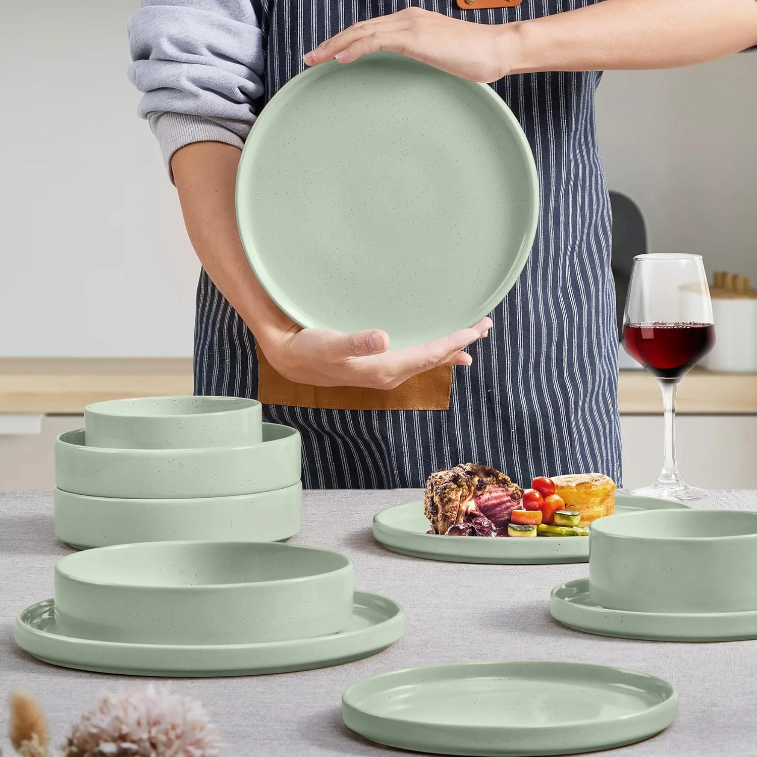 Herogo 8 Piece Plates and Bowls Set, Kitchen Dinnerware Sets with Pasta Bowls, Dinner Ware Dishes Service for 2, Chip & Scratch Resistant Porcelain Kitchen Dishware, Speckled Light Green