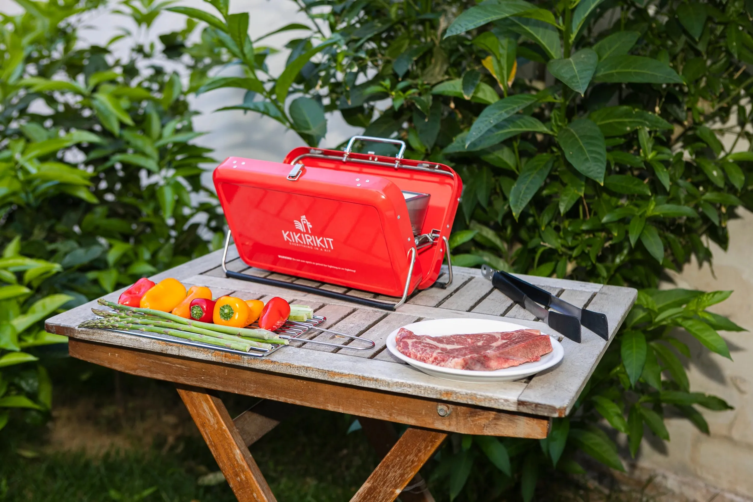 Kikirikit Foldable Portable Charcoal Barbecue Kit - Red