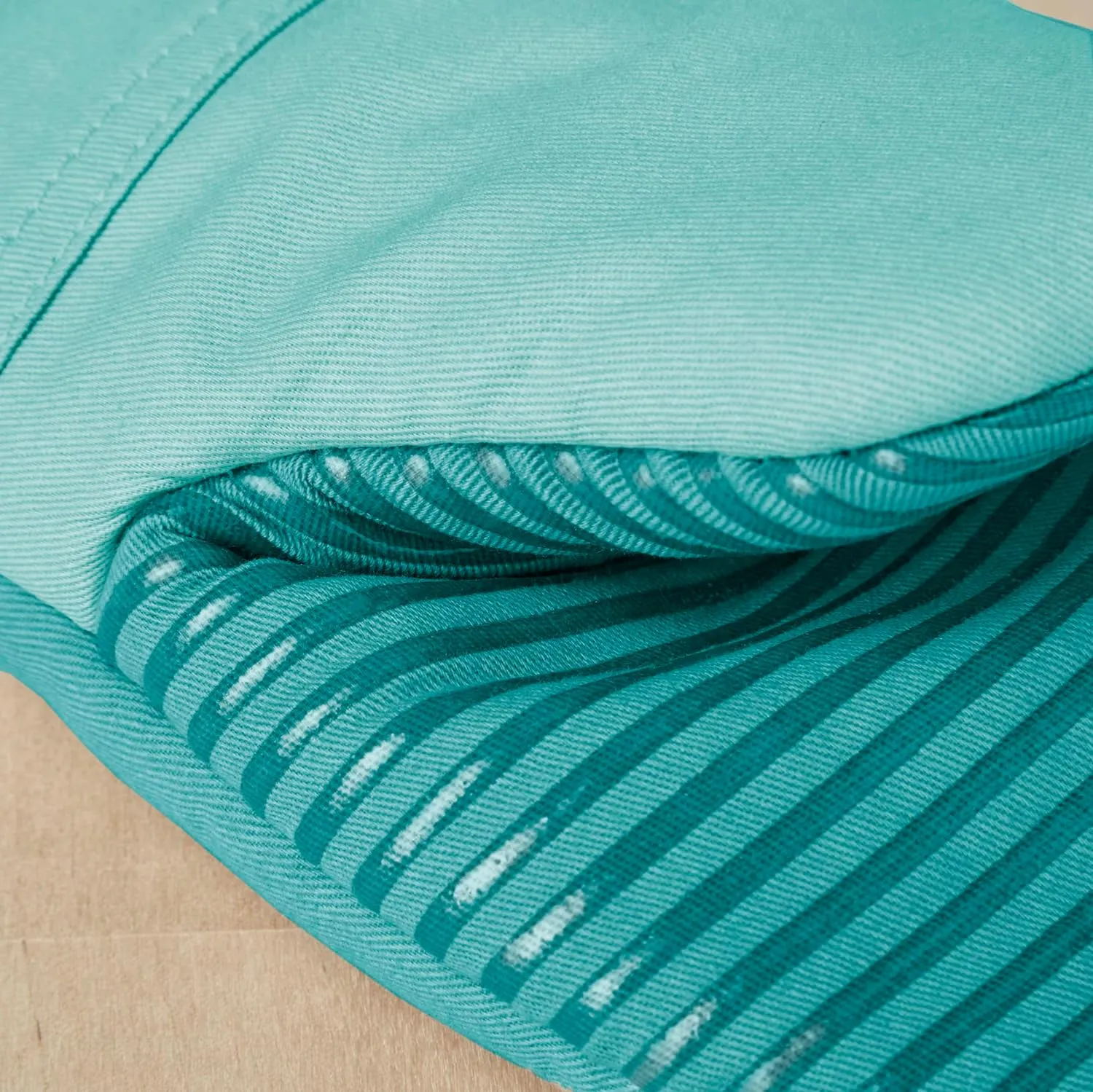 KitchenAid Beacon Two-Tone Non-Slip Mini Oven Mitt Set, Aqua Sky, 5.5"x8", 2 Piece
