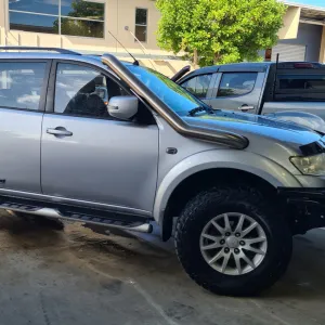 MITSUBISHI CHALLENGER 4″ STAINLESS STEEL SNORKEL KIT