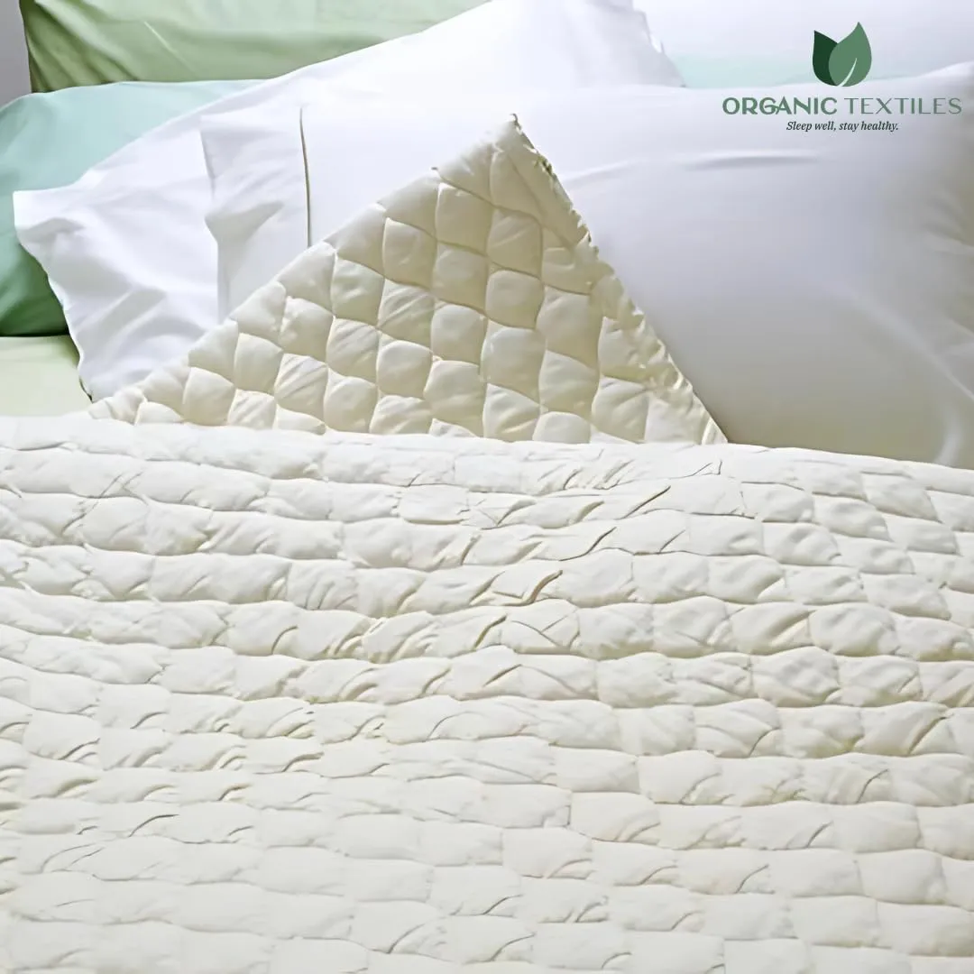 OrganicTextiles Organic Cotton Mattress Pad with 17” Fitted Bed Skirt Deep Pocket (Full Size), GOTS Certified, Soft Silky Feel, Luxurious Quilted Design, Machine Washable, All Season, Skin Sensitive