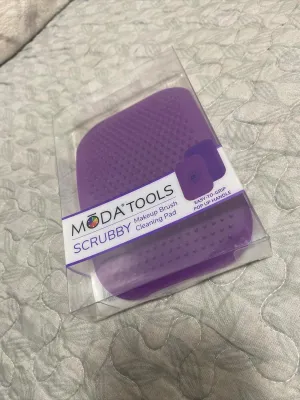 Scrubby Makeup Brush Cleaning Pad, Purple, Easy-to-Grip Pop Up Handle