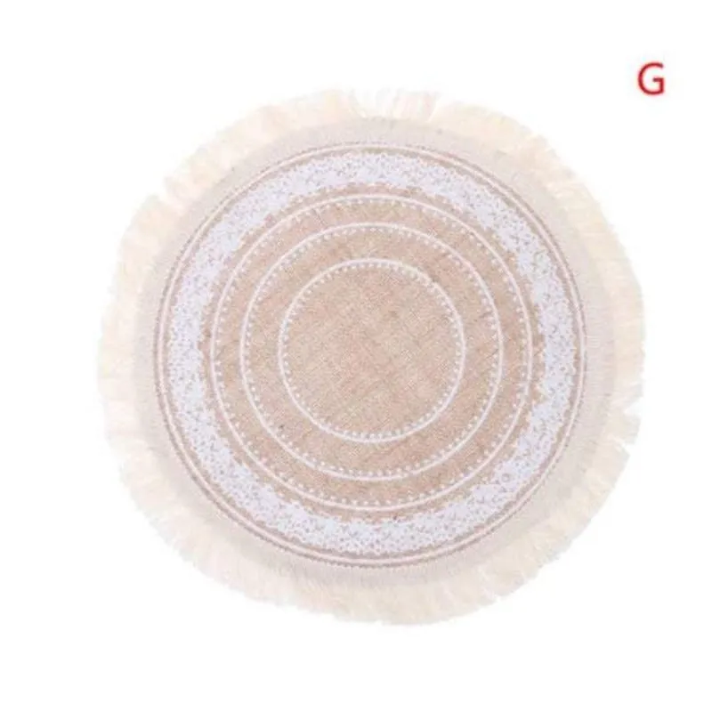 Set of 2 Burlap Nordic Tassel Placemats