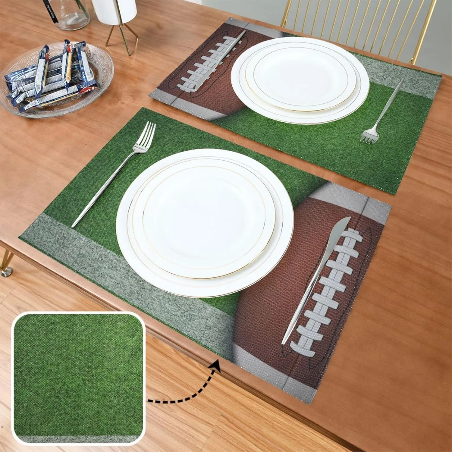 susiyo American Football Grassland Placemats Burlap Table Mats Heat Resistant Non-Slip Table Place Mats Washable Anti-Skid Placemat for Dining Kitchen Table Decor 6 PCS