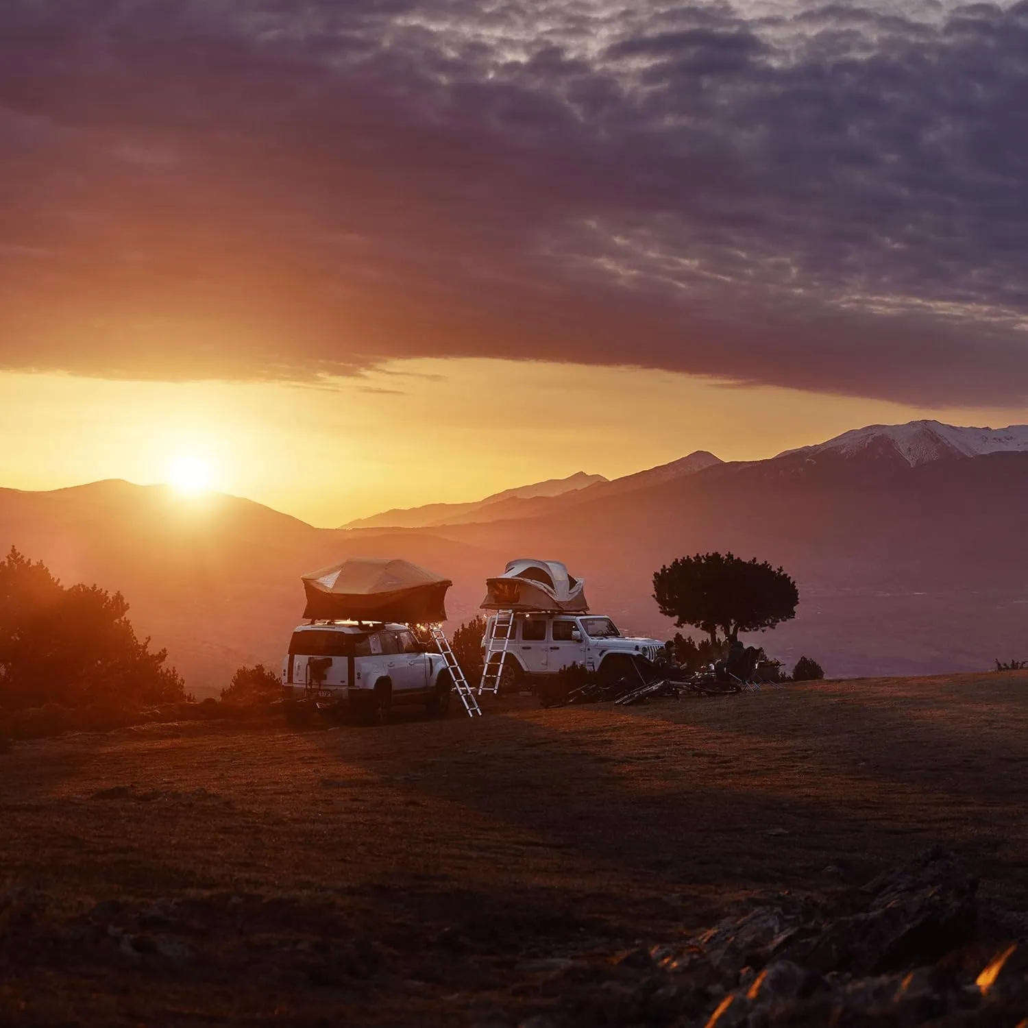Thule Approach Rooftop Tent - Medium