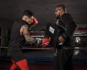 Title Square Punch & Kick Shield - Punch Shield, Boxing Target, Boxing Coaching Tool, Boxing Coaching, Punch and Kick Target, Boxing Pads, Muay Thai Pad