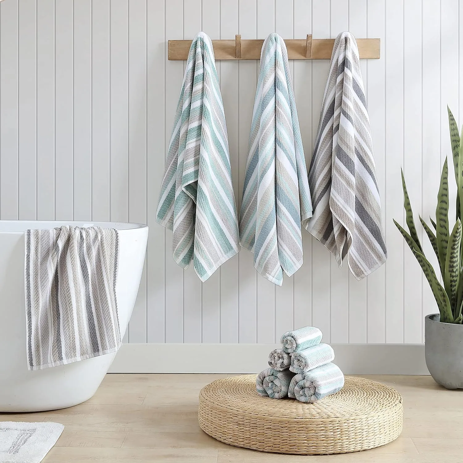 Tommy Bahama - Bath Towels Set, Highly Absorbent Cotton Bathroom Decor, Fade Resistant (Ocean Bay Tranquail Blue, 3 Piece)