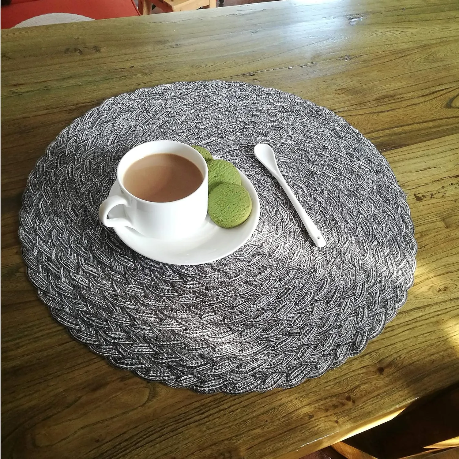 Topotdor Round Placemats Heat-Resistant Stain Resistant Anti-Skid Washable Polyproplene Table Mats Placemats (Set of 6, Braided-Gray)