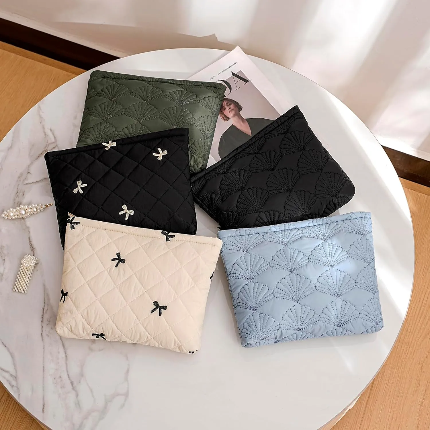 uekeboag Quilted Floral Cotton Makeup Pouch,Coquette Quilted Cosmetic Bag for Women and Girls, Aesthetic Organizer Bag, Flower Cute Travel Toiletry Bags(14Black Bow)